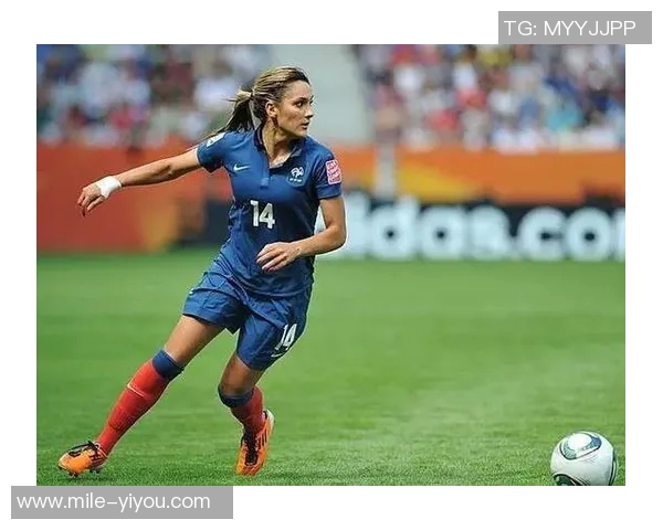 颜值与实力兼具的女足球明星盘点及其足球生涯成就分析 颜值与实力兼具的女足球明星盘点及其足球生涯成就分析
