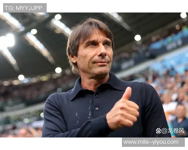 全球足坛巨星背后的故事与传奇时刻解析